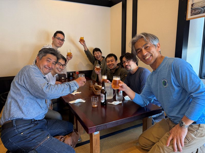 E4C817E2-C47F-4365-BBDA-669180EBE9F5